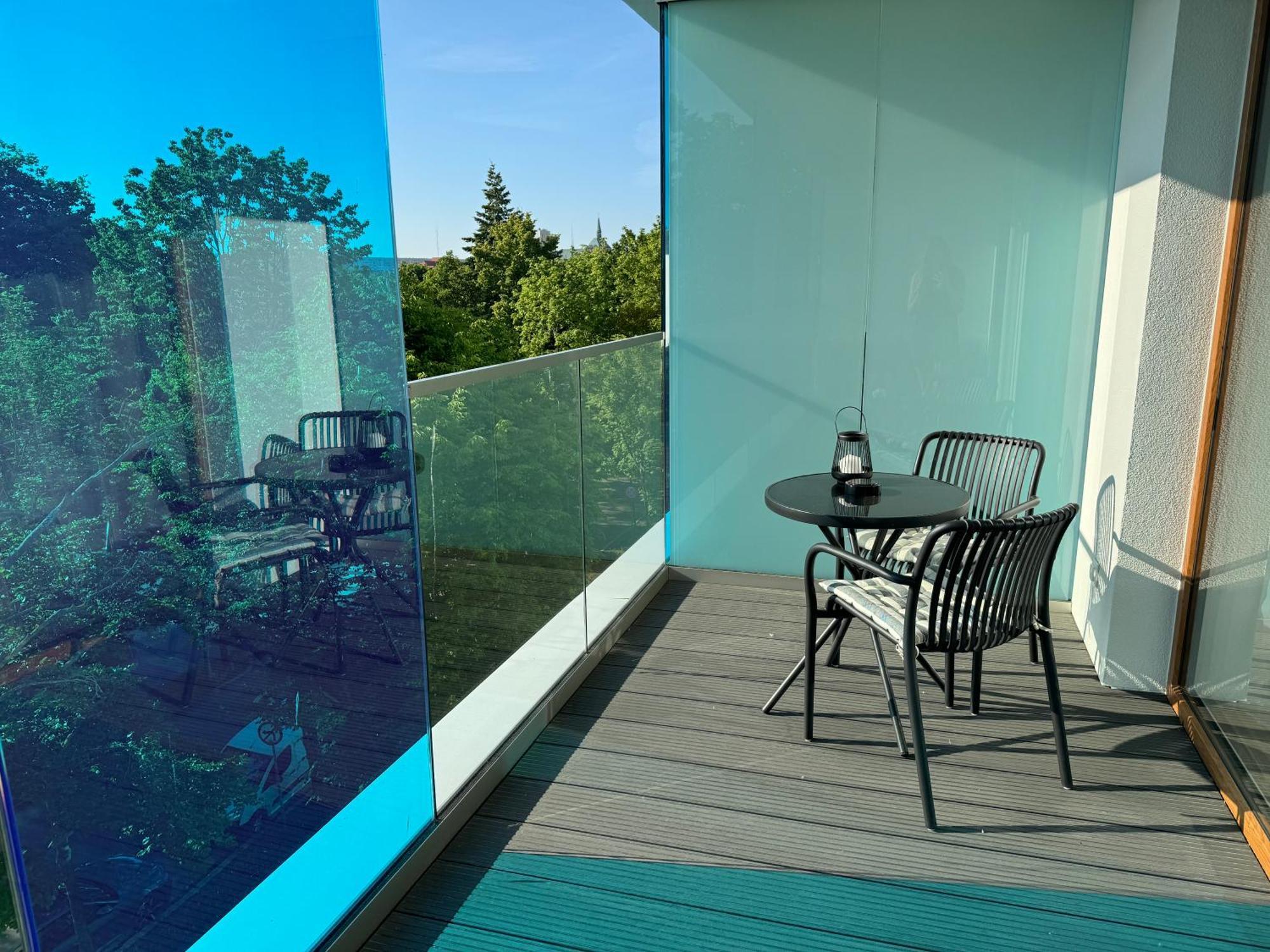4Summer Kolobrzeg Apartamenty White Blue Sauna & Fitness & Parking 100 Metrow Do Pieknej Szerokiej Piaszczystej Plazy, Wspanialy Widok Z Duzego Tarasu! 100 Meter Zu Einem Schoenen Breiten Sandstrand, Herrliche Aussicht Von Einer Grossen Terrasse! מראה חיצוני תמונה